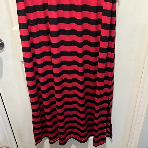 Maxi Dress. Size L. Oversized - Picture 2 of 2